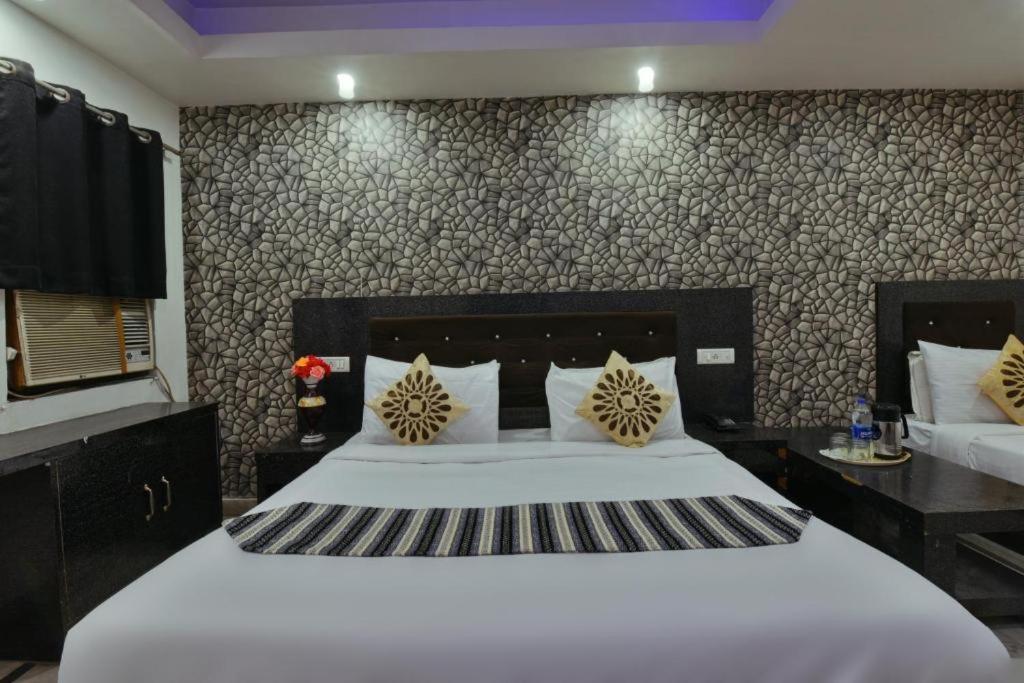 Hotel Shiva International Near By Igi Airport New Delhi Eksteriør billede