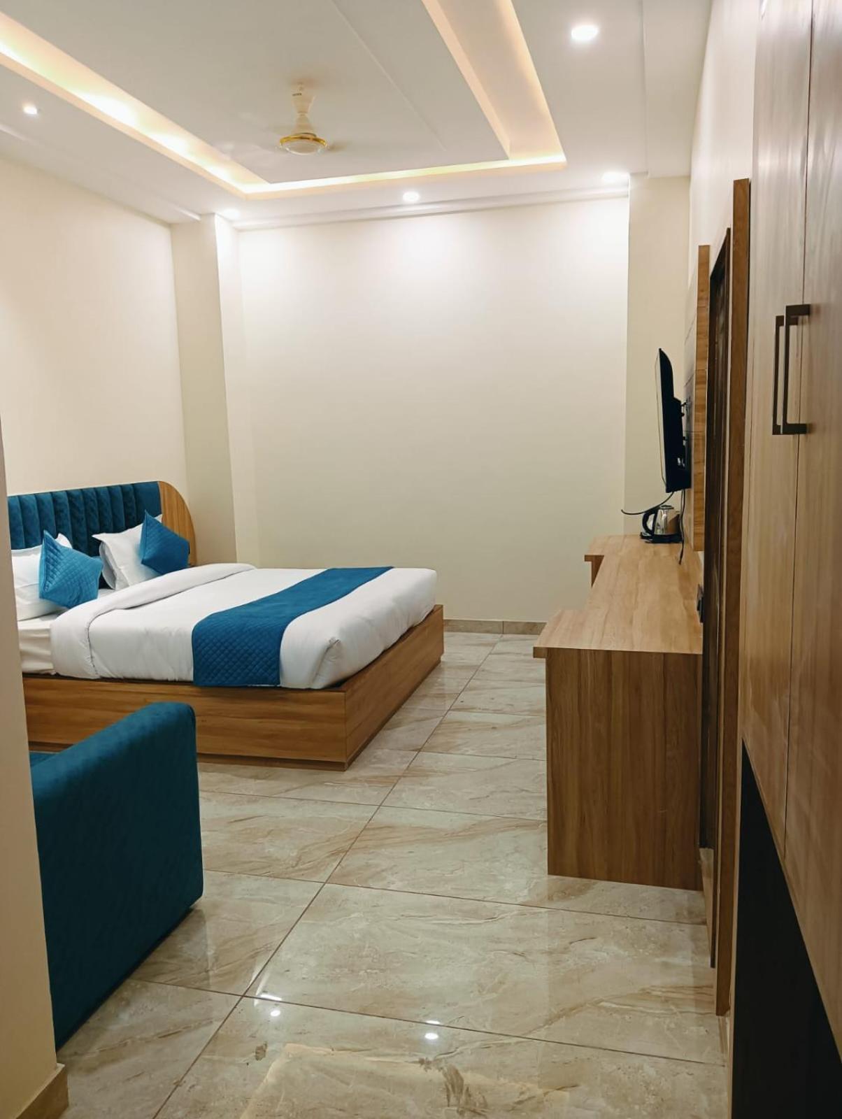 Hotel Shiva International Near By Igi Airport New Delhi Eksteriør billede