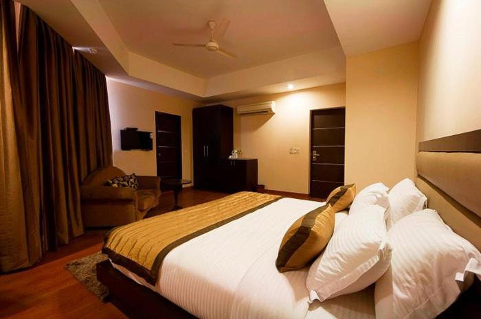 Hotel Shiva International Near By Igi Airport New Delhi Eksteriør billede